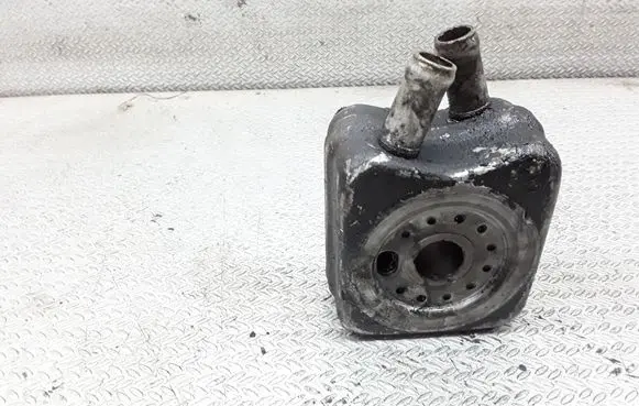 Skoda Octavia Mk1 (1U) Oil filter mounting bracket