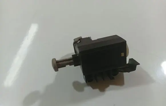 Brake pedal sensor switch
