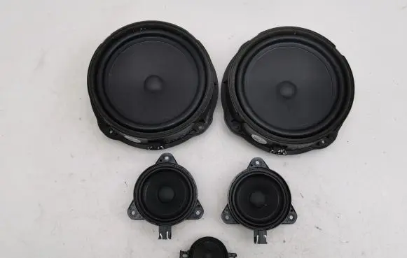 Audi A1 Audio system kit 83A035415 82A035709