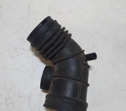 BMW 7 E38 Air intake hose/pipe 13541435625