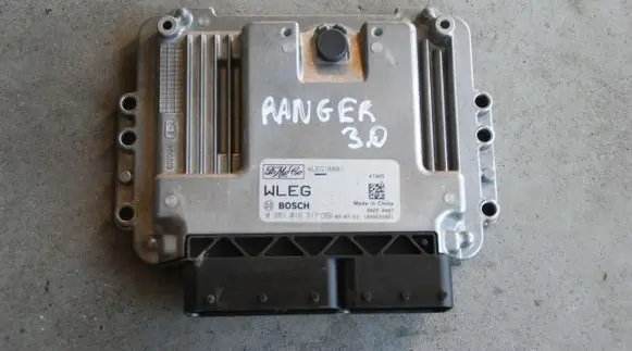 Ford Ranger Wing mirror control module 0281016317