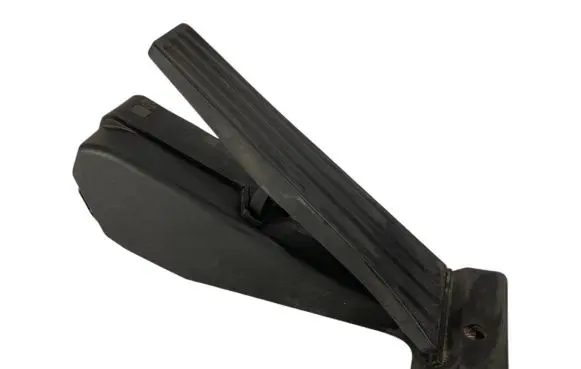 BMW 1 E81 E87 Accelerator throttle pedal 6770935 35426770935