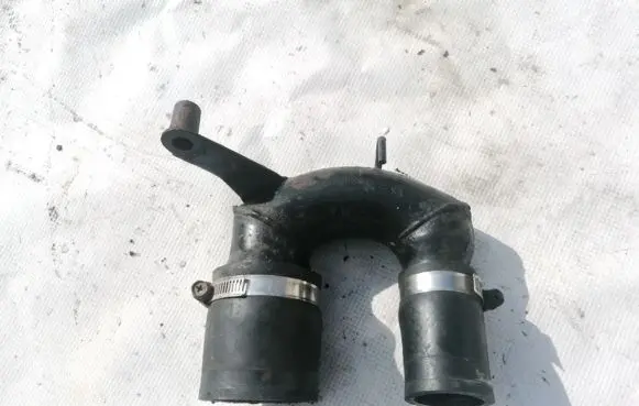 Toyota Corolla Verso E121 Intercooler hose/pipe