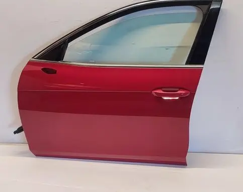 Skoda Superb B9 Door (2 Door Coupe) 3J0831051