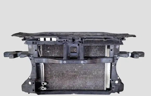 Volkswagen PASSAT B7 Radiator set 5K0121253B 5K0121259B 2K0010488N