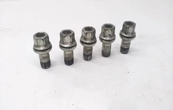 Volkswagen ID.3 Nuts/bolts 
