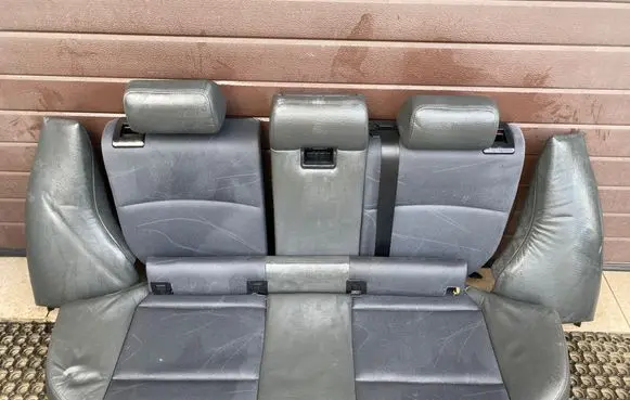 BMW 3 E46 Second row seats 