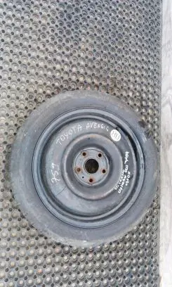 Toyota Avensis T250 R15 spare wheel 