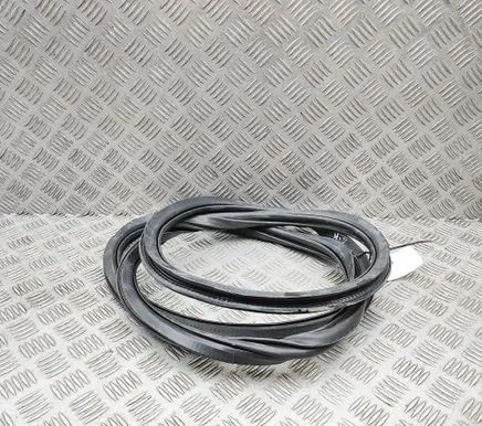 Audi RS6 C8 Rubber seal rear door 4K9833721A