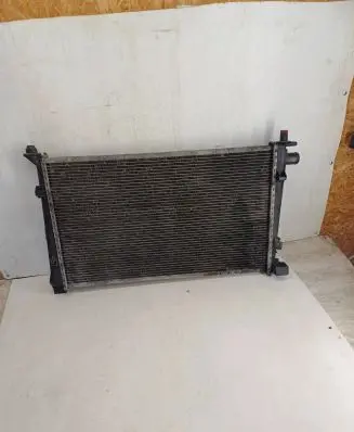 Mercedes-Benz Vaneo W414 Coolant radiator