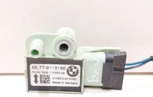 BMW 5 E60 E61 Airbag deployment crash/impact sensor 65779118168 9118168 11585229