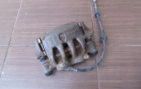 Fiat Ducato Front brake caliper