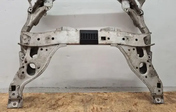 BMW 1 E81 E87 Front subframe