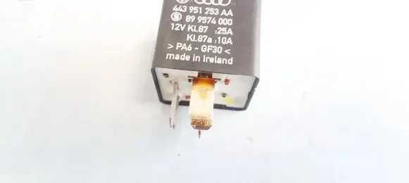 Volkswagen PASSAT B5 Other relay 443951253aa 899574000