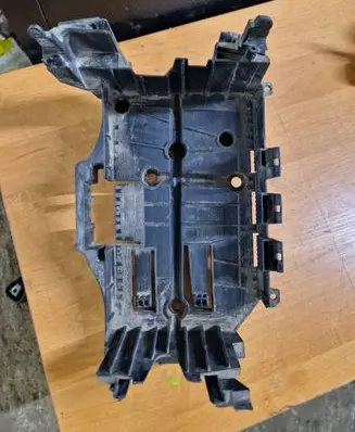 Citroen C5 Battery box tray 9686469580