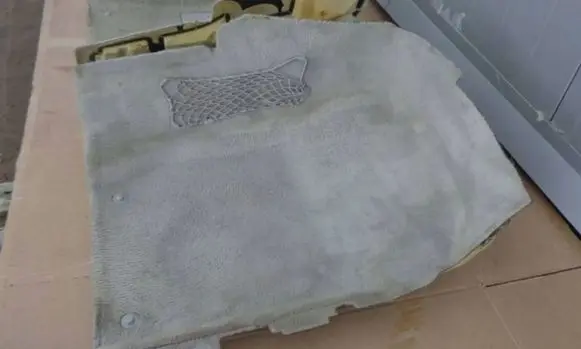 Mercedes-Benz ML W164 Rear floor carpet liner A1646800340