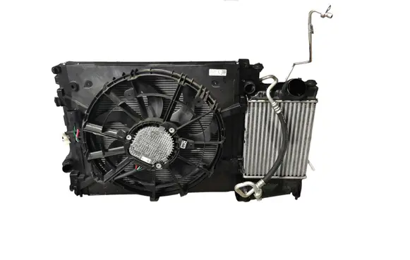 Renault Austral Radiator set 5021168 214816UB0A 214106UB0B