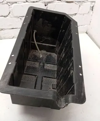 Battery box tray