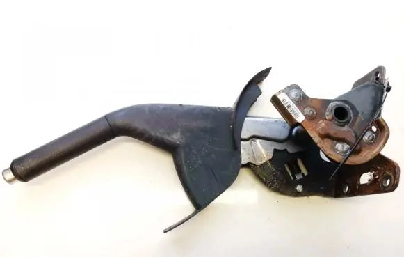Handbrake/parking brake lever assembly