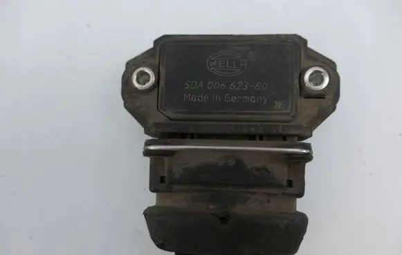 Lancia Zeta Ignition amplifier control unit 5DA00662360