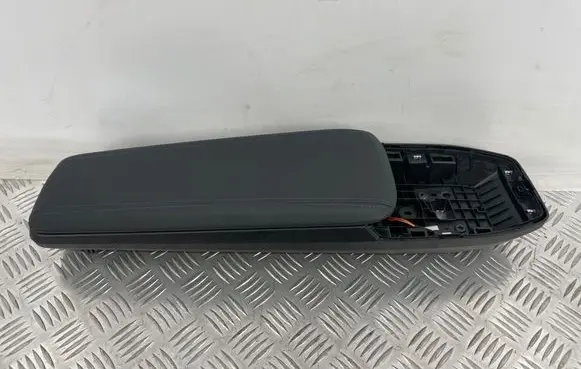 BMW iX2 (U10) Armrest 5A5D503