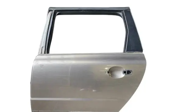 Volvo XC70 Rear door