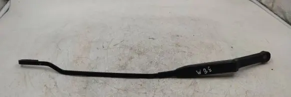 Audi A4 S4 B5 8D Front wiper blade arm 8D1955408A