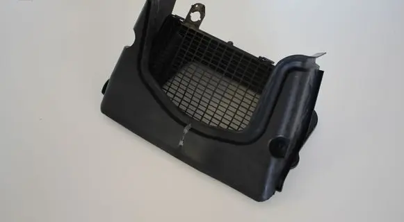 Audi A4 S4 B9 Air intake duct part 8W1819904A