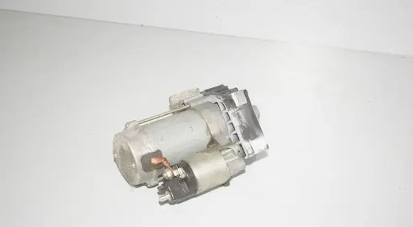 BMW 3 F30 F35 F31 Starter motor 8570846 12418570846 8577010