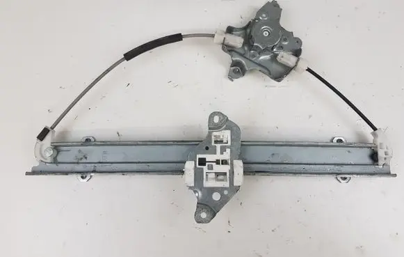 Nissan Juke I F15 Front window lifting mechanism without motor