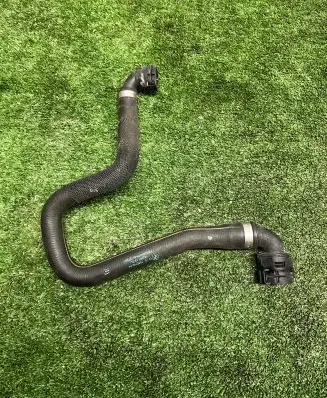 BMW M5 F90 Engine coolant pipe/hose 7856740 16269713