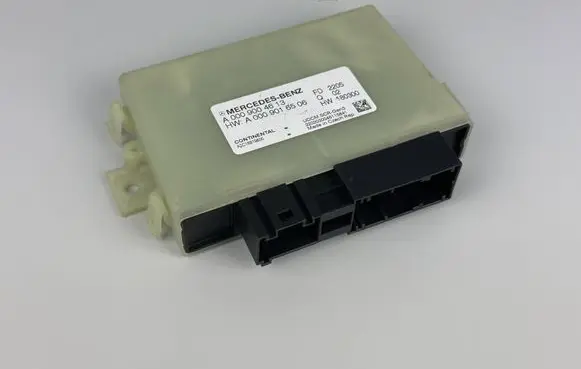 Mercedes-Benz E W213 Adblue control unit A0009004613 A0009016506 A2C16819800