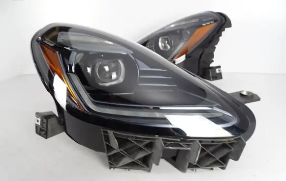 Maserati Grecale Headlight/headlamp 6702930700