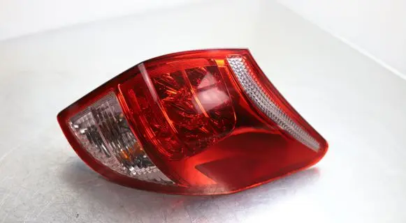 Toyota RAV 4 (XA30) Rear/tail lights
