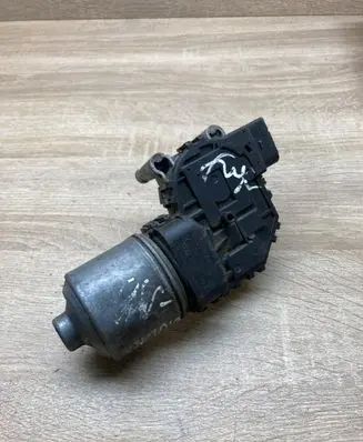 Audi A4 S4 B7 8E 8H Wiper motor 8E2955119A