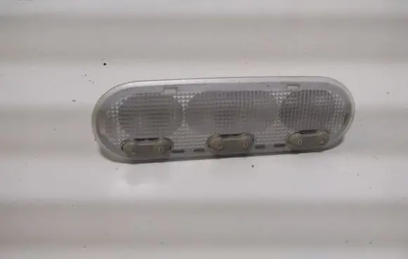 Nissan Qashqai Front seat light
