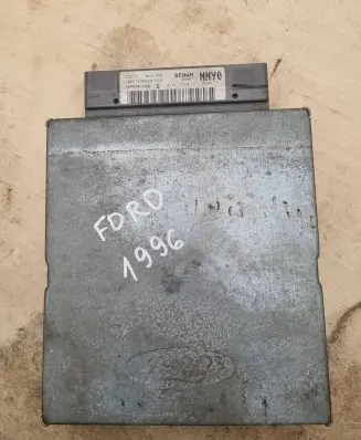 Ford Taurus Air suspension control unit module (rear) F6PF12A650CGA R6MA301B28 97117714