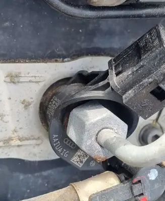 Audi A4 S4 B7 8E 8H Fuel injector 059130277AP