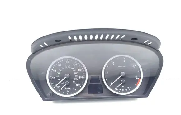 BMW 5 E60 E61 Speedometer (instrument cluster) 9135254 110.080.213 62.11-9135254