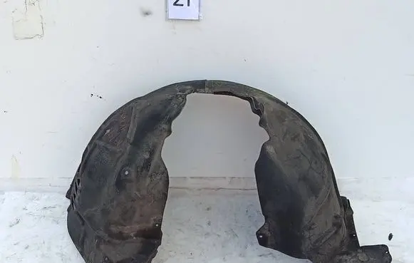 Audi A7 S7 4K8 Front arch 4K8821172