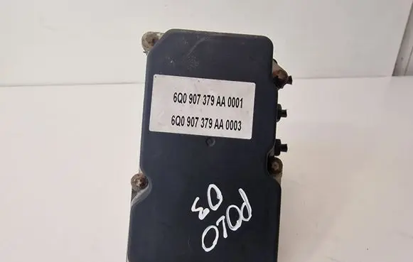 Volkswagen Polo ABS Pump 6Q0614117Q 6Q0907379AA