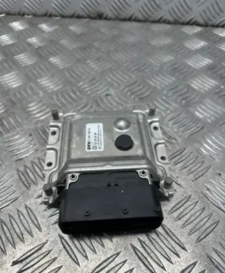 BMW X5 F15 Adblue control unit 7394466