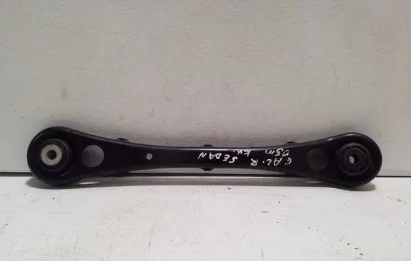 Rear control arm