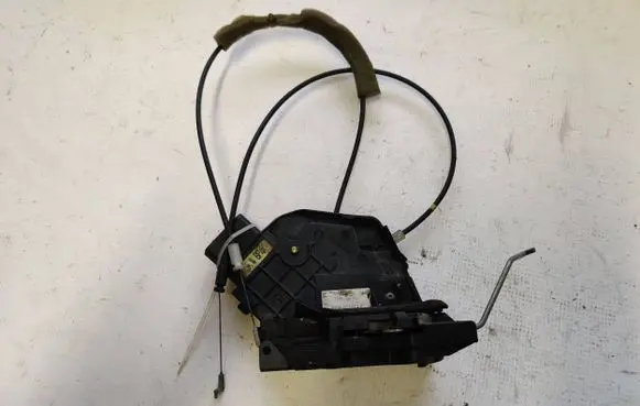 Mazda 3 I Front door lock 3N6AA21813K