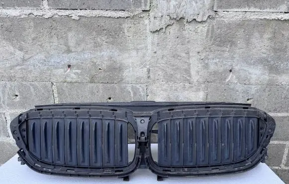 BMW 5 G30 G31 G38 Intercooler air guide/duct channel 7497279