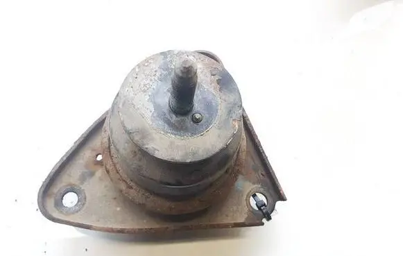 Hyundai i30 Engine mount bracket