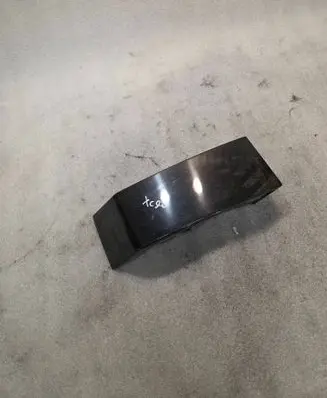 Volvo XC90 Rear/tail light trim molding 8620820