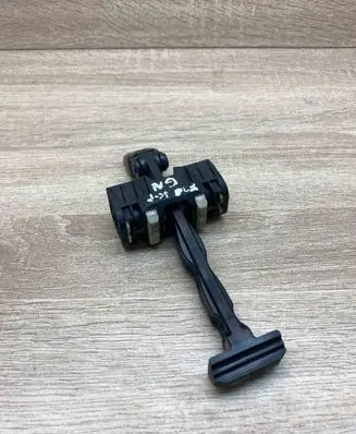 BMW 3 F30 F35 F31 Rear door check strap stopper 7311340