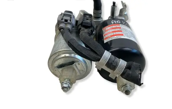 Toyota RAV 4 (XA40) Brake booster 4707047050