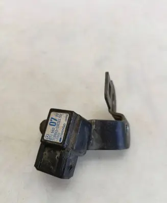 Mercedes-Benz C W202 Air pressure sensor 0115420717 011542 2841